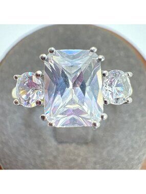 Cubic Zirconia Three Stone Prong Set Statement Ring Sterling Silver 925 Size 7